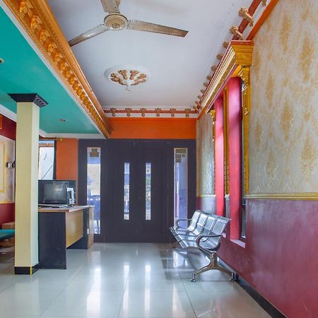 Spot On 2473 Buana Jaya Guest House Cilacap Dış mekan fotoğraf